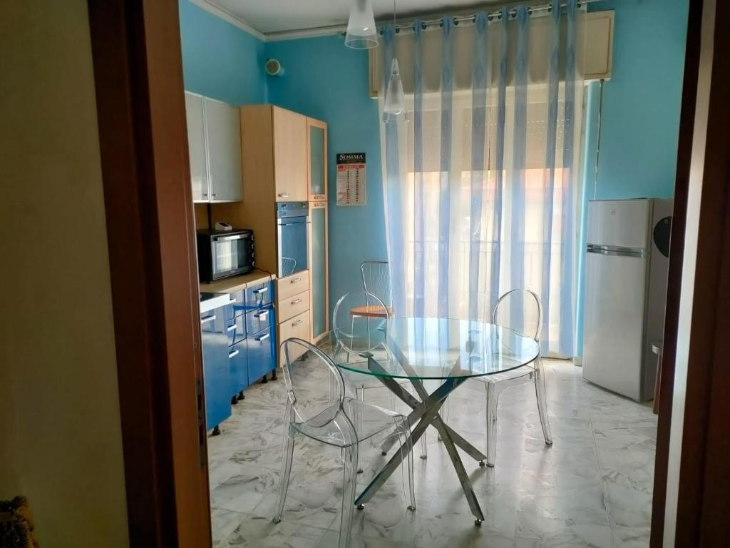 A kitchen or kitchenette at Selene Charme and Confort