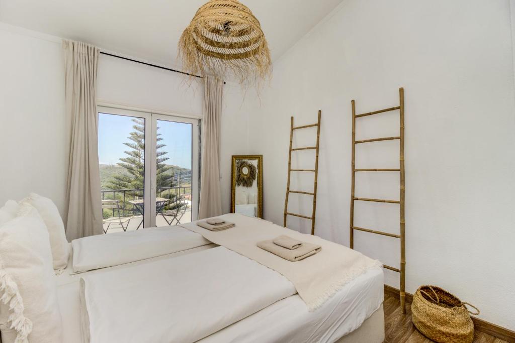 Ocean House - next to Ribeira d'ilhas Ericeira Surf Beach - 2