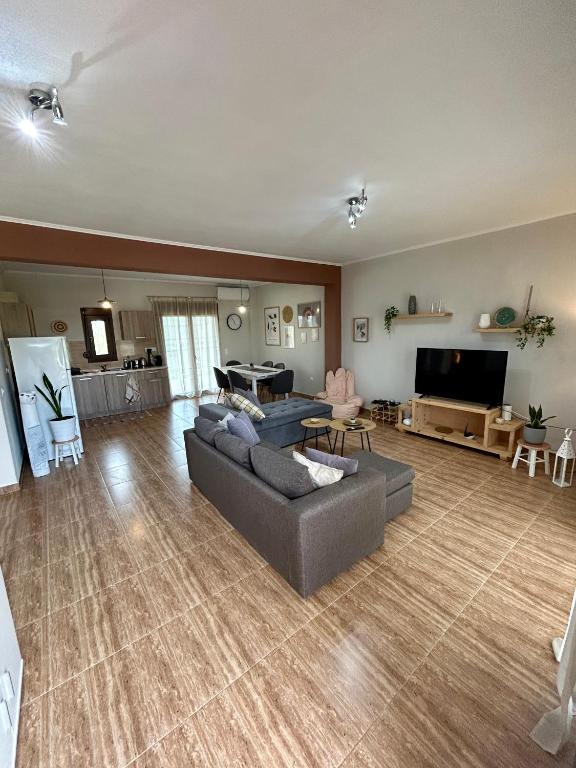 Telewizja i/lub zestaw kina domowego w obiekcie My Bright House
