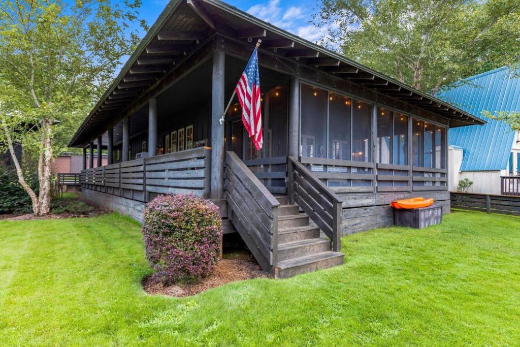 Blue Herren Bungalow