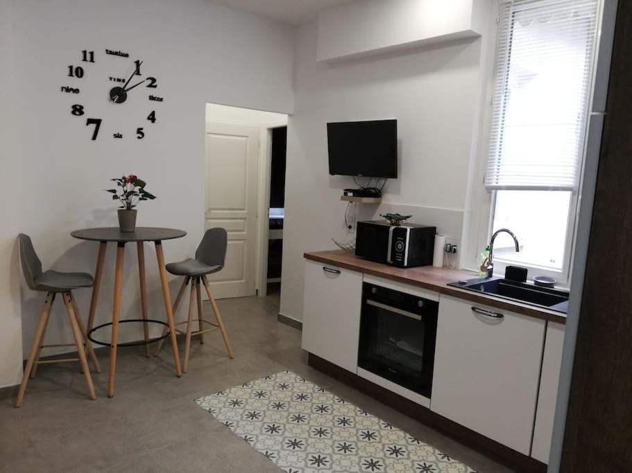 Fotografia z galérie ubytovania Bel appartement cœur de Grenoble tout équipé v destinácii Grenoble