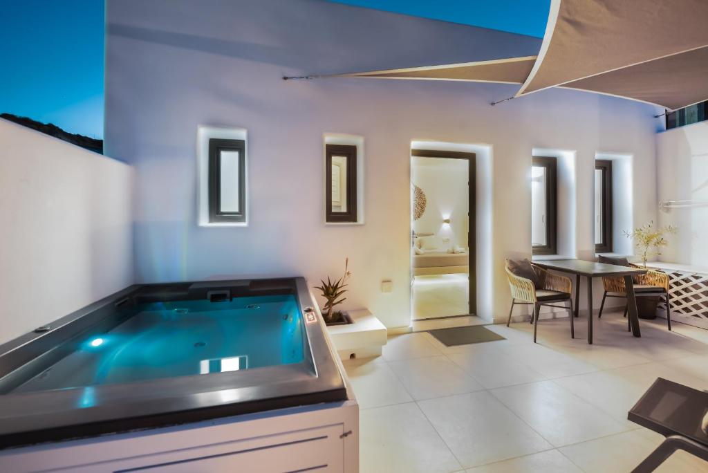 Basen w obiekcie iL Fagiolo Suites lub w pobliżu
