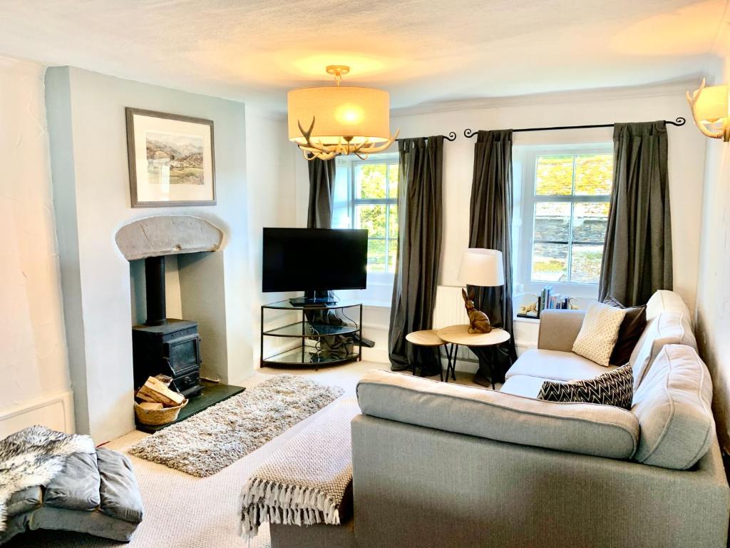 Quirky Cottage, Cosy Grade Ii Listed 2 Bed Apartment Troutbeck Bridge