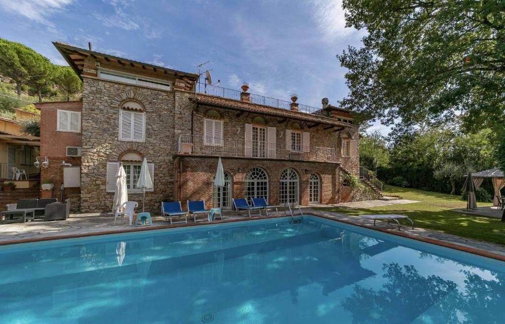 Maison Brinati Bed and Breakfast