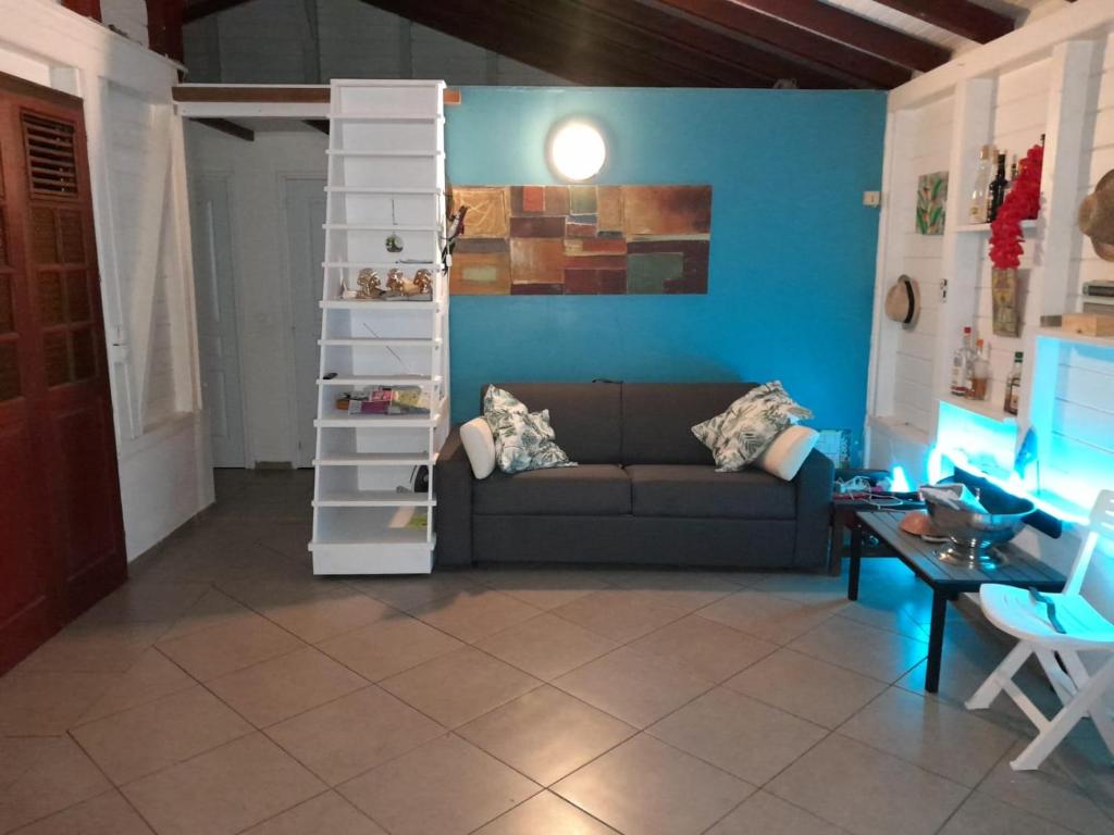 Posezení v ubytování Charmant T3 climatisé Piscine privée
