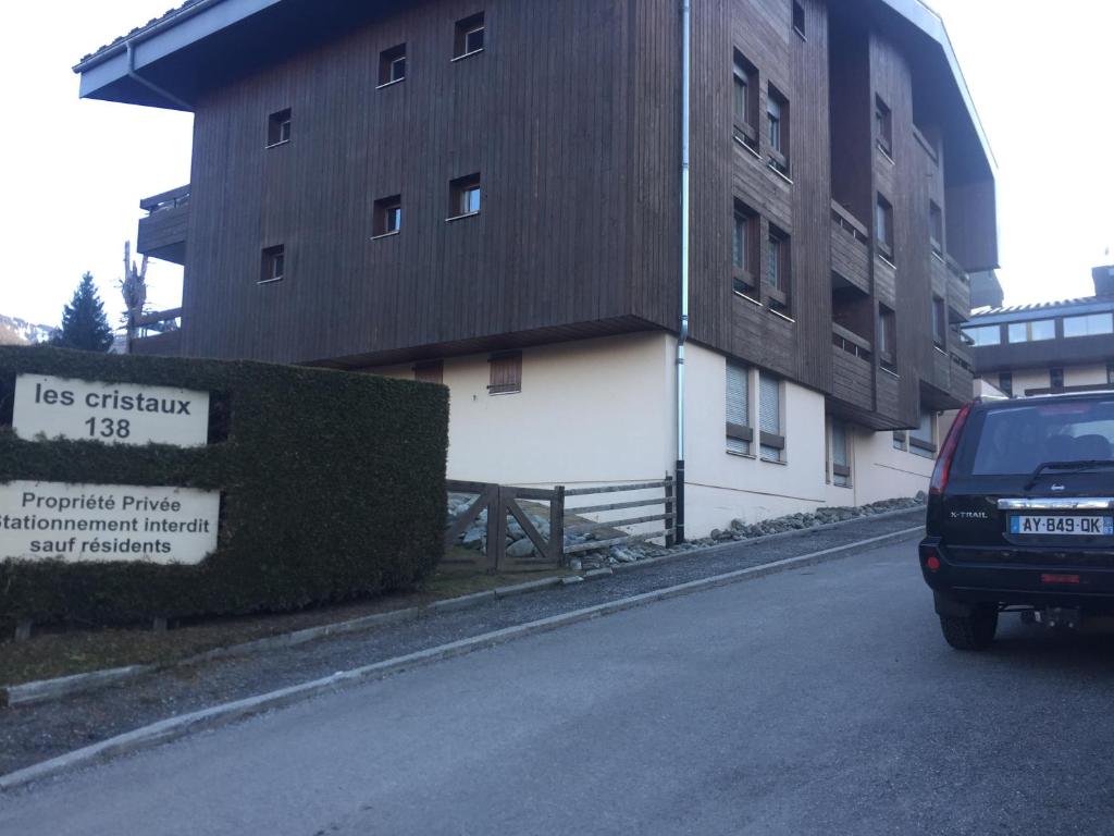 Budova, v ktorej sa apartmán nachádza