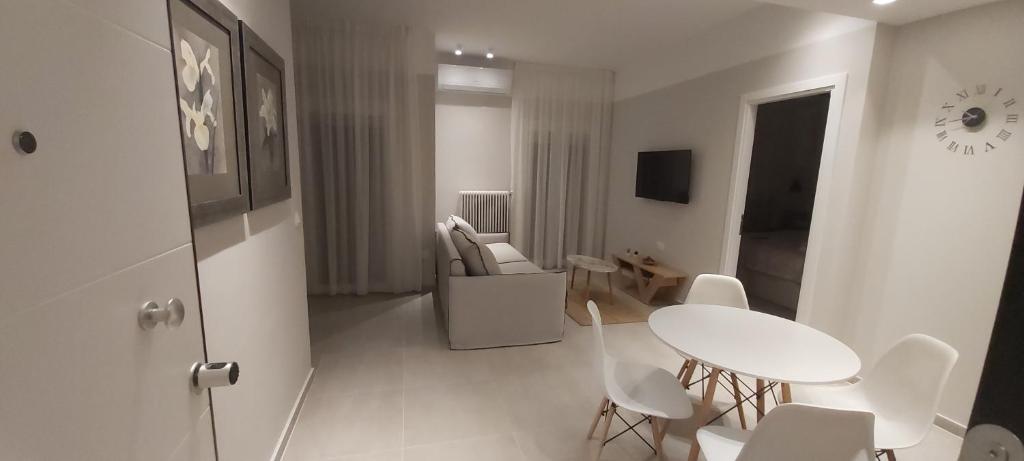 Theta Θ2 Luxury Apartment's - 2