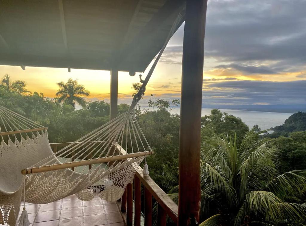 Casa G Manuel Antonio oceanview hotel, Quepos, Costa Rica