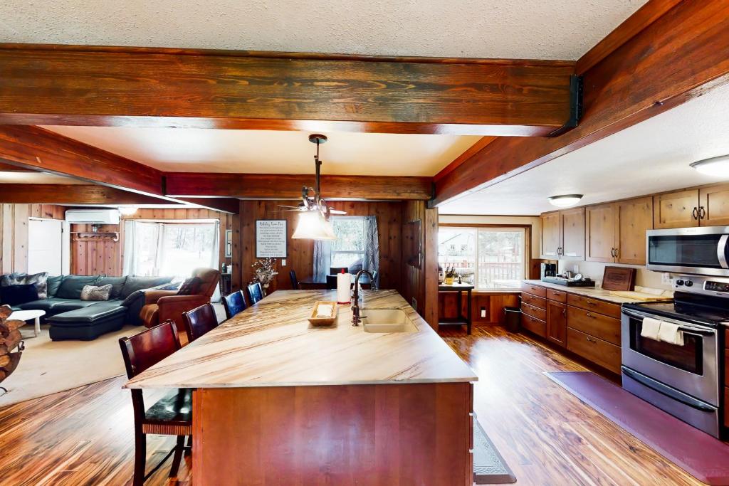 Holiday Farm Resort, McKenzie Bridge Updated 2023 Prices