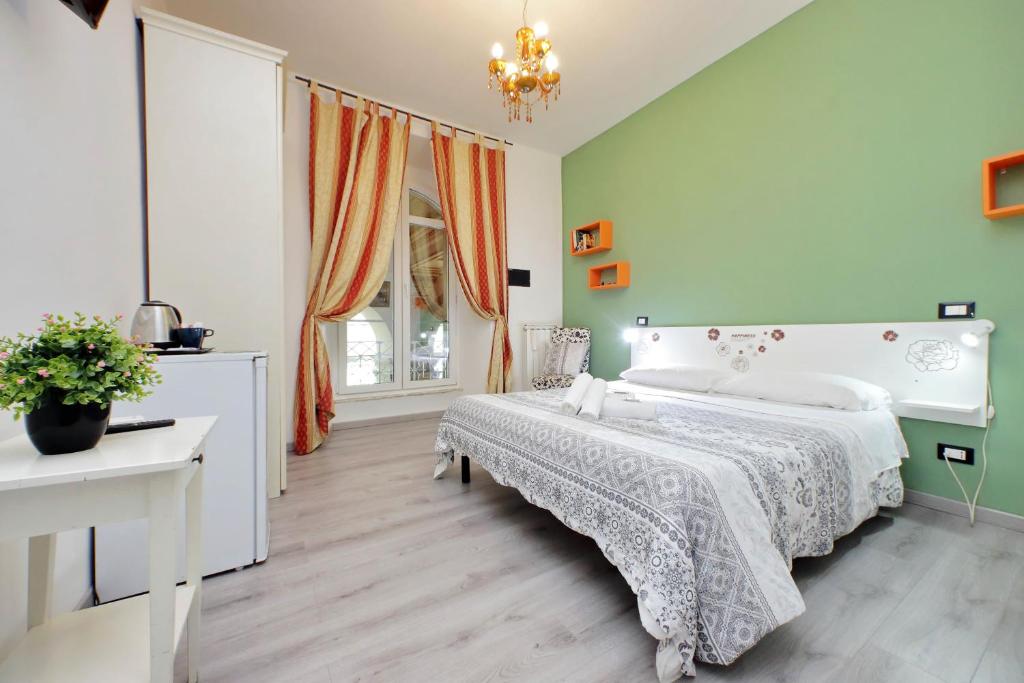 Holiday rooms ул суворова 3 пенза фото