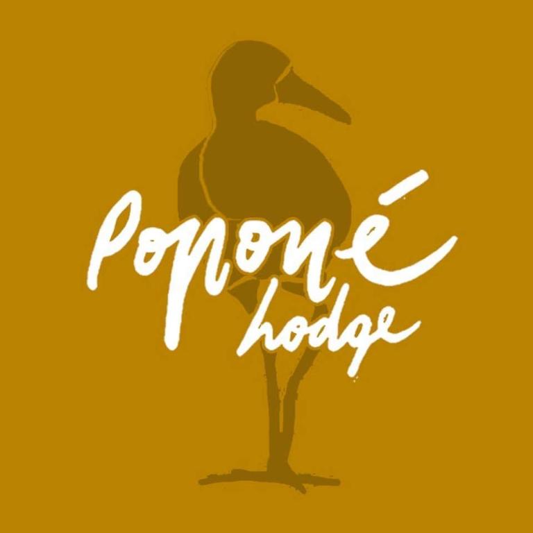 Certifikát, hodnocení, plakát nebo jiný dokument vystavený v ubytování Poponé Farm & Lodge