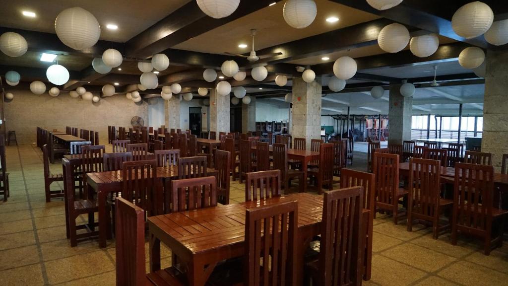 Restaurace v ubytování Bakasyunan Resort and Conference Center - Tanay
