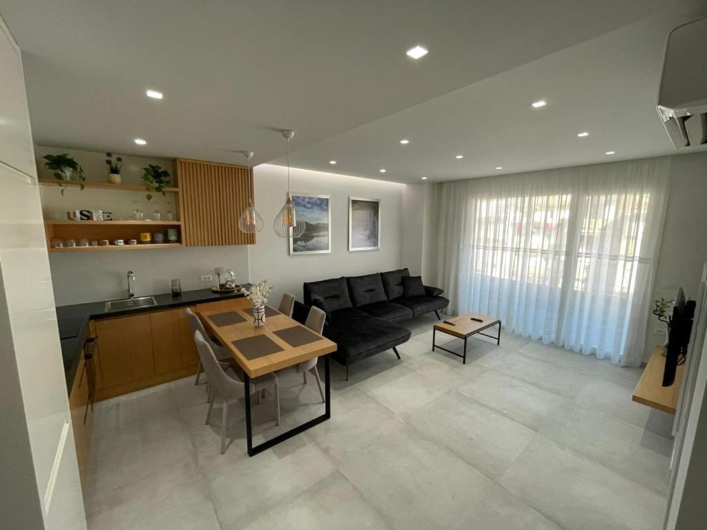 New Luxury Apartments