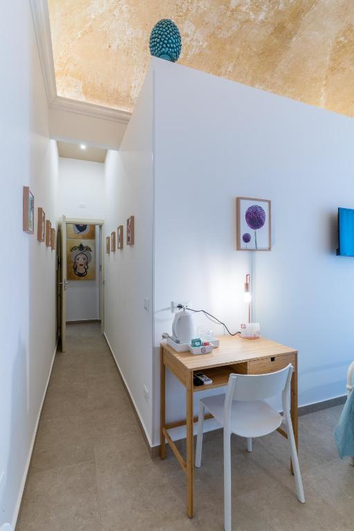 Mama Tita Rooms and Breakfast - 16