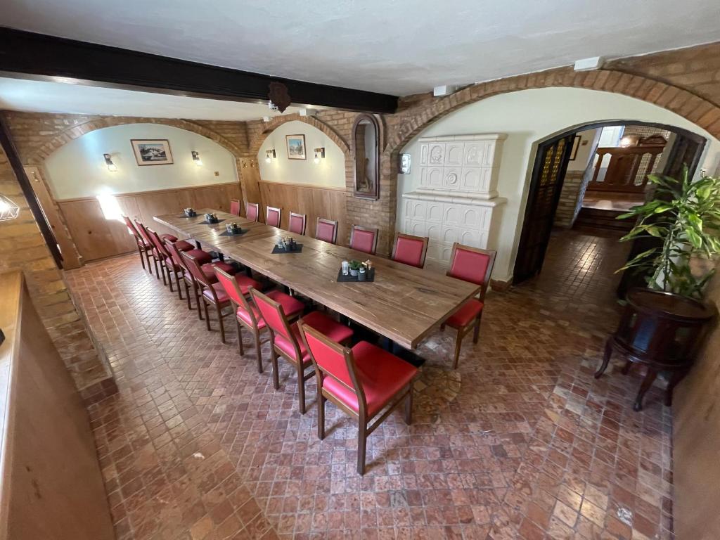 Révész Hotel, Restaurant and Rosa Spa - Resim 44