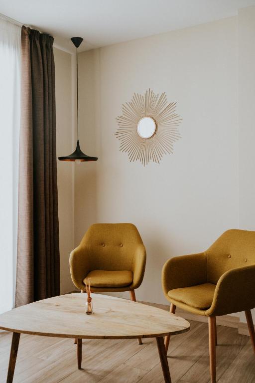 Posedenie v ubytovaní Apartamentos Levante - Mares