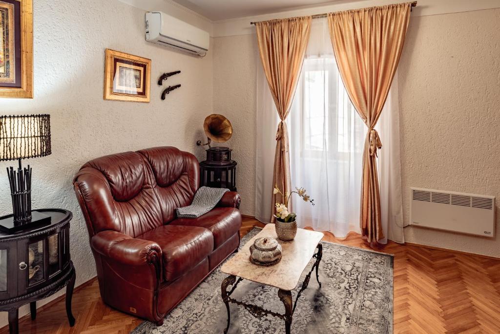 Posedenie v ubytovaní Porta Orientalis