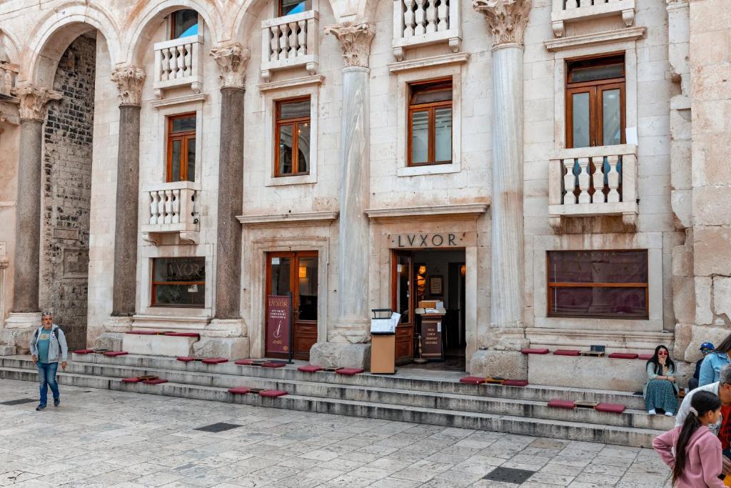 Hostia v ubytovaní Porta Orientalis