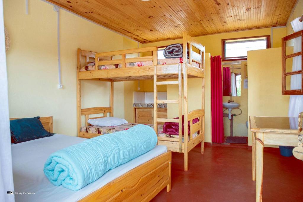 An-tsaha Chambre d'hôtes - Family Room With Mountain View