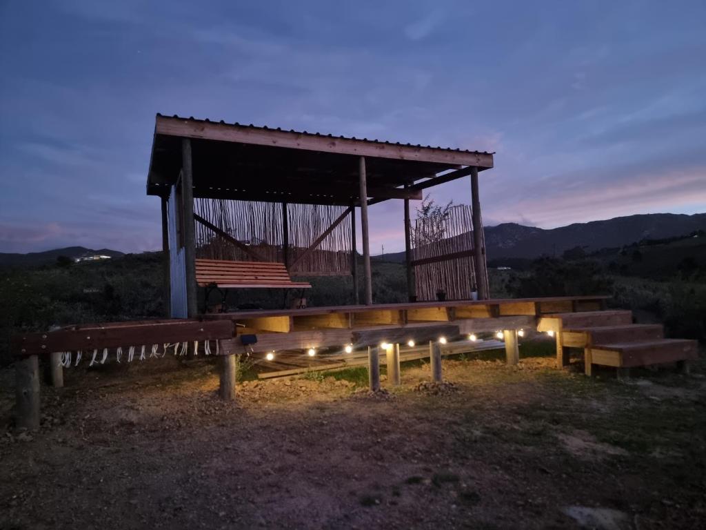 Příroda nedaleko luxury tent