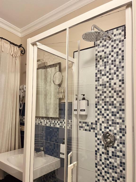 Il Bottone D'Argento - 12