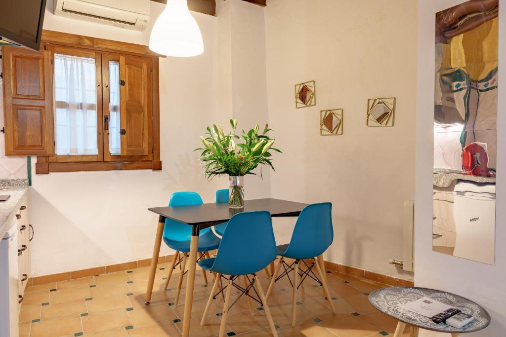 SUITES CASA DE LAS COLUMNAS - Resim 22