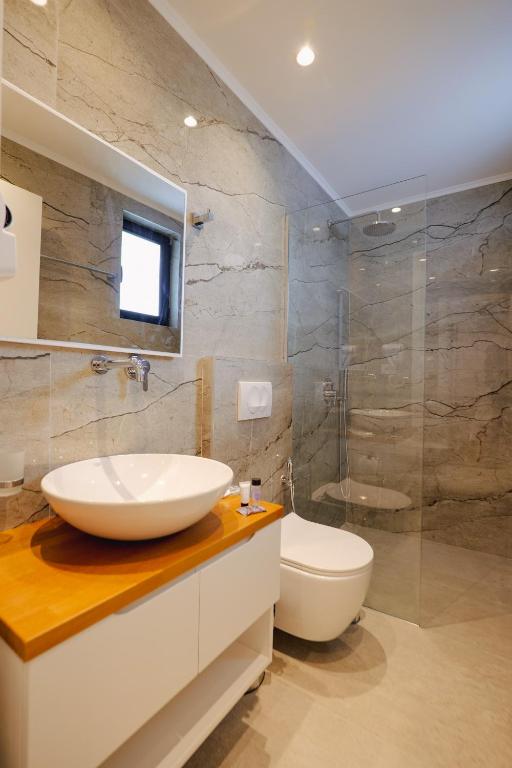 HOTEL RENATO - Deluxe Double Room With Sea View