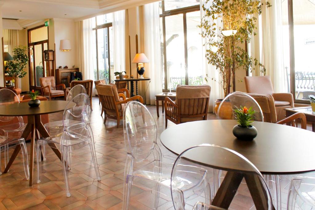 Posezení v ubytování Hotel Delle Ortensie