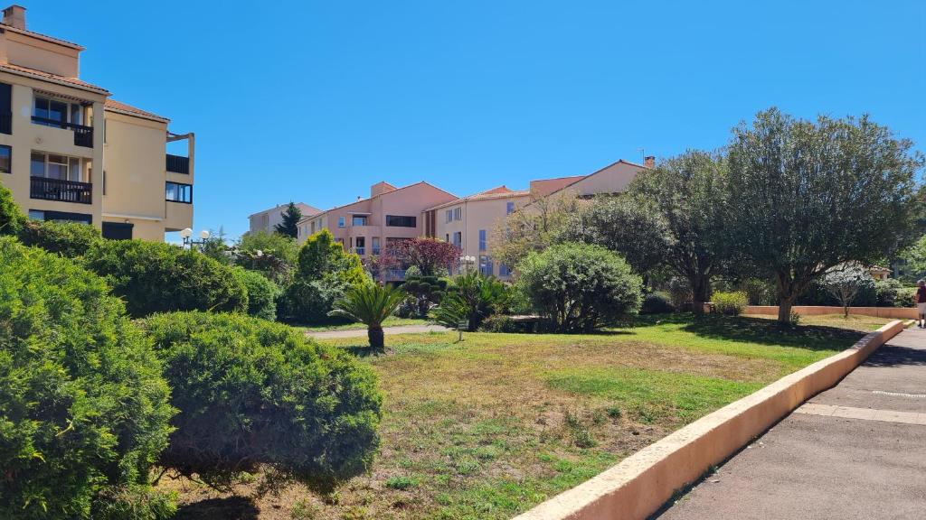 Příroda nedaleko apartmánu