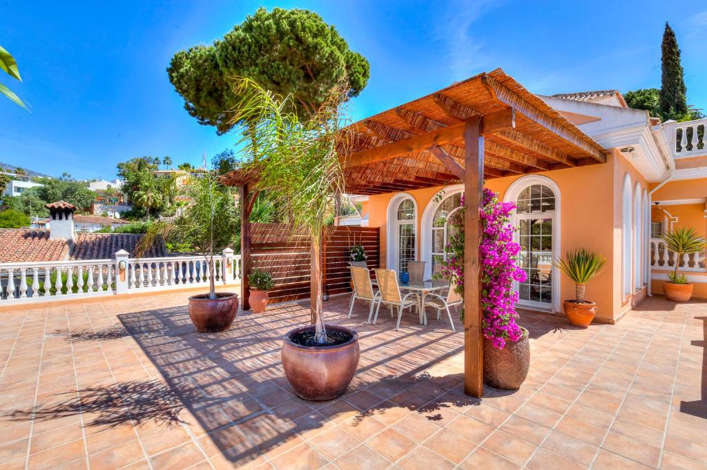 Fuengirola Villa Majestic, Mijas – Updated 2023 Prices