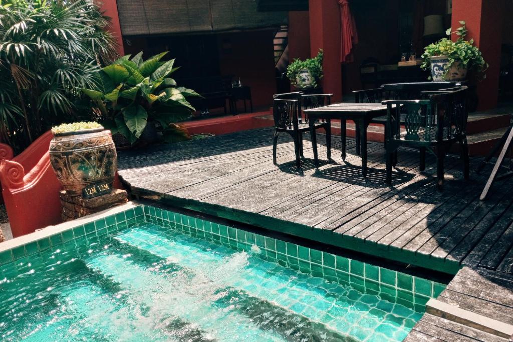 Tri Yaan Na Ros Colonial House - Resim 12