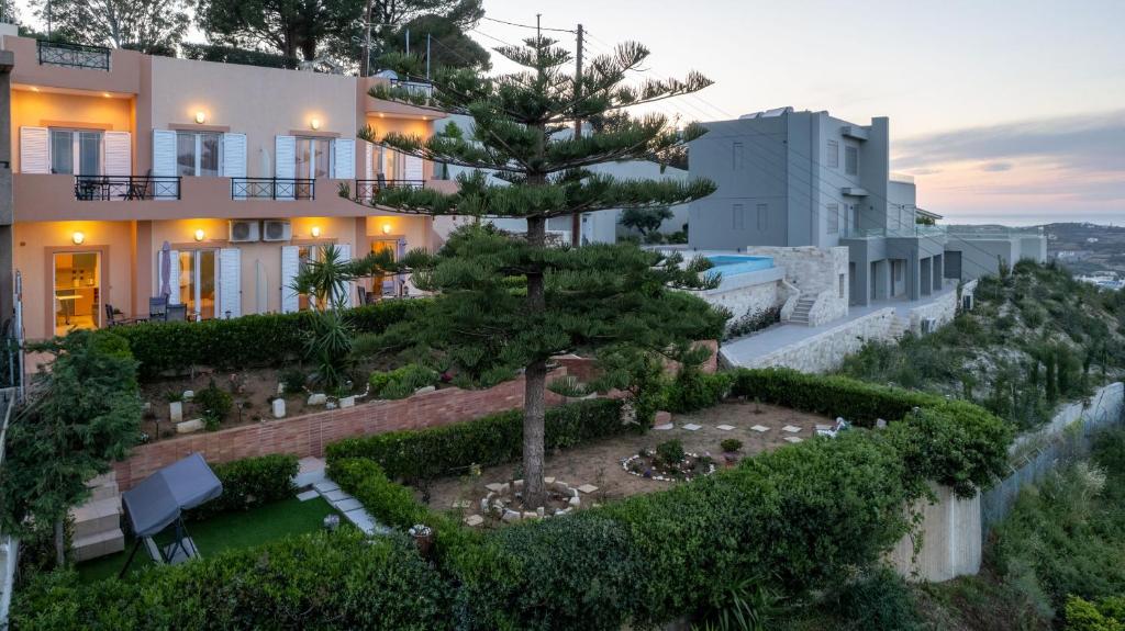 Zahrada ubytování FNK Apartments with Sea View
