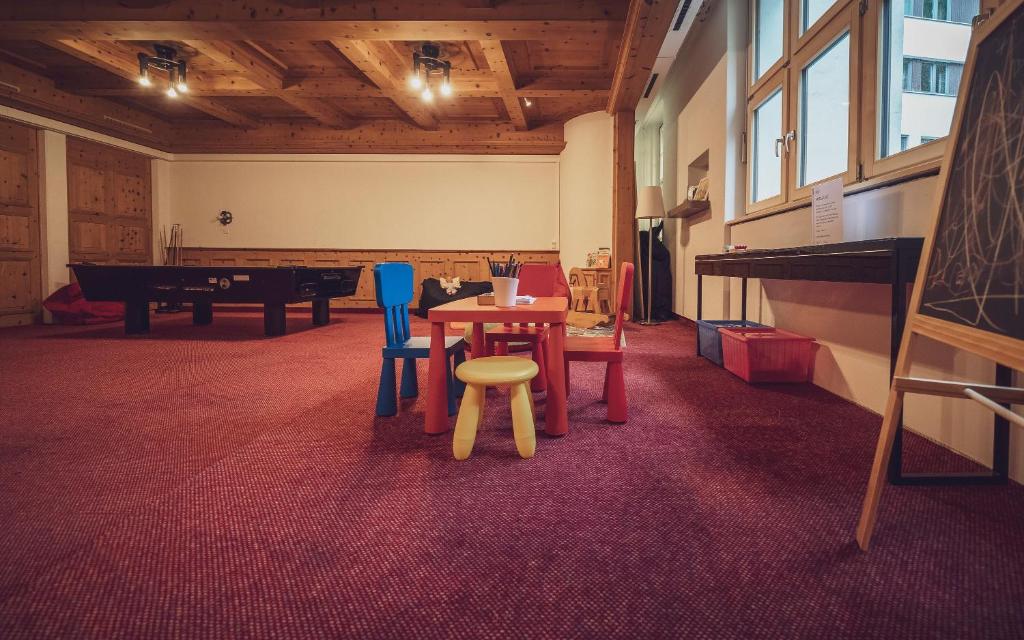Posezení v ubytování Hotel Strela by Mountain Hotels
