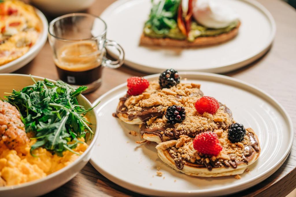 Cama Luxury Suites Glyfada - Resim 25