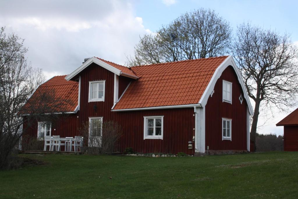Ladugårdens Pub & Sal - Villa Con Vista Al Jardín