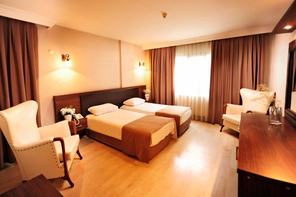 Fotografie z fotogalerie ubytování Üstün Hotel Alsancak v destinaci Izmir