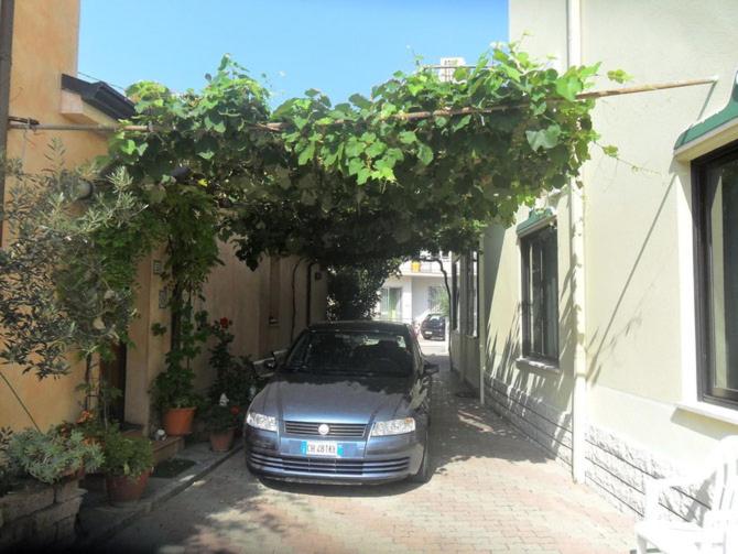 Fotografie z fotogalerie ubytování Albergo Villa-Brandi --- PENSIONE COMPLETA --- v destinaci Bellaria-Igea Marina