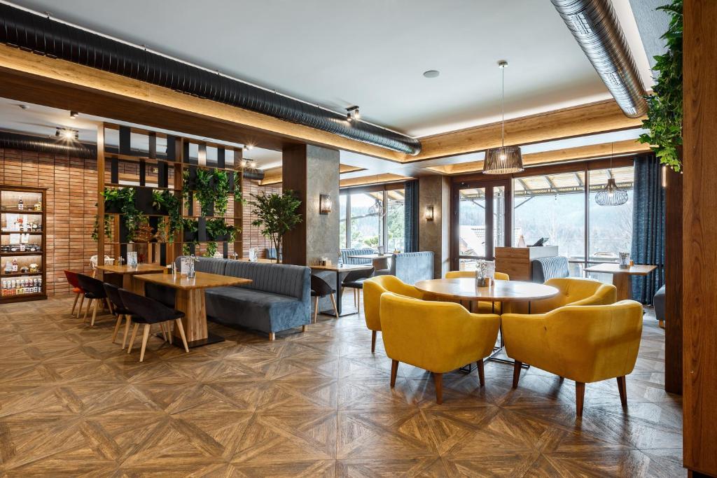 Posezení v ubytování Ведмежа гора Panorama Spa Resort