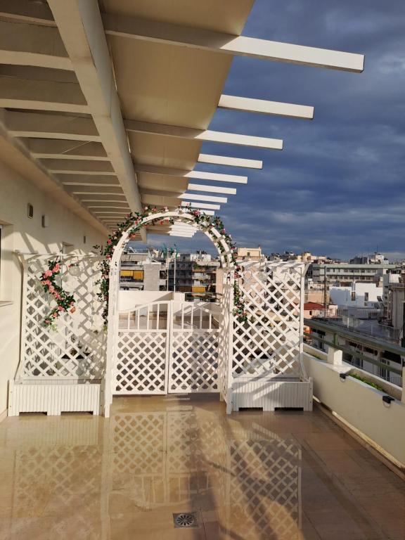 Gallery Detail: Quiet House 100 Meters Balcony On The Top Floor Athens
