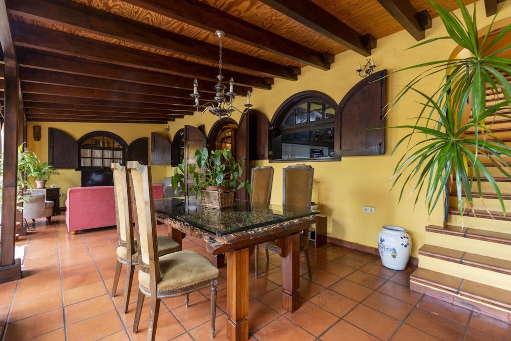 Zdjęcie z galerii obiektu Villa Gáldar Cuchufleta piscina BBQ Parking Privado w mieście Gáldar