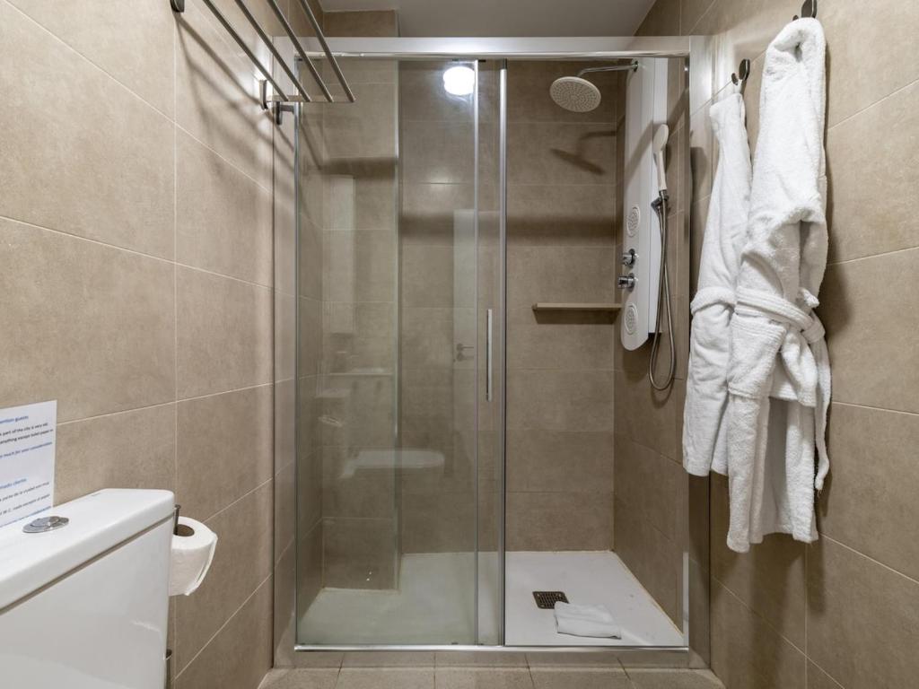 Kúpeľňa v ubytovaní Nuevos Lightbooking Livian Suites Las Palmas