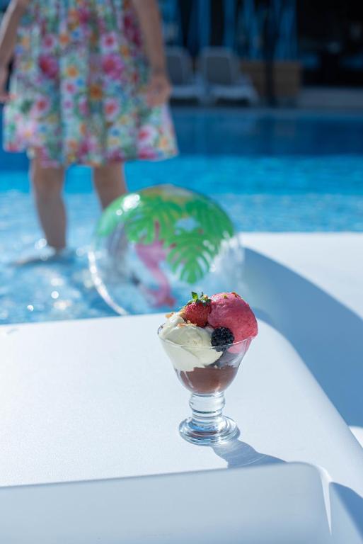 Bazén v ubytování Hotel Aventus nebo v jeho okolí