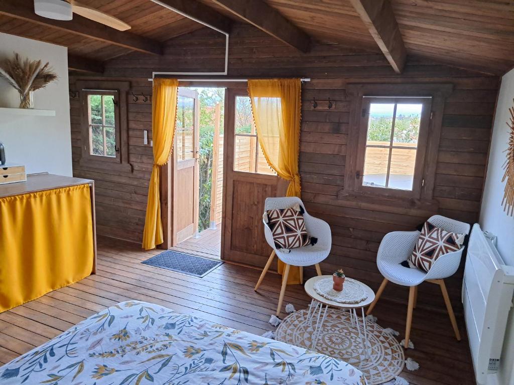 Posteľ alebo postele v izbe v ubytovaní Cabane Spa Nord'GOUIS