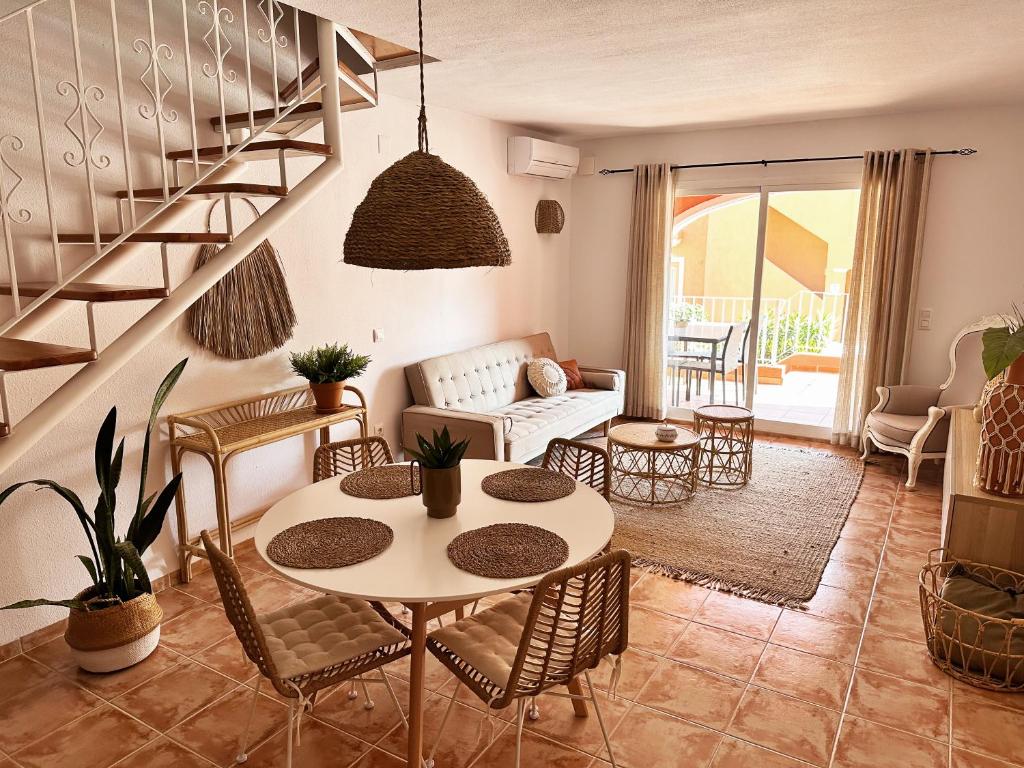 Casa de la Paz - Family house, Cumbre del Sol – Bijgewerkte ...
