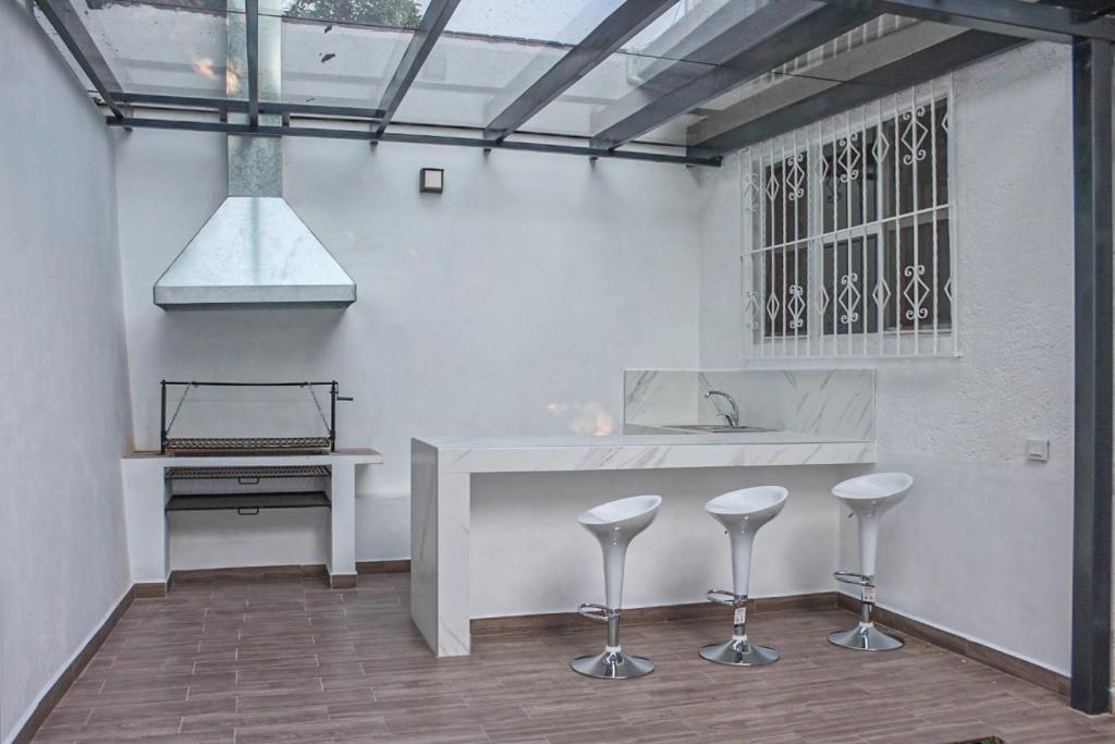 Kúpeľňa v ubytovaní Espectacular casa recién remodelada en Cuernavaca