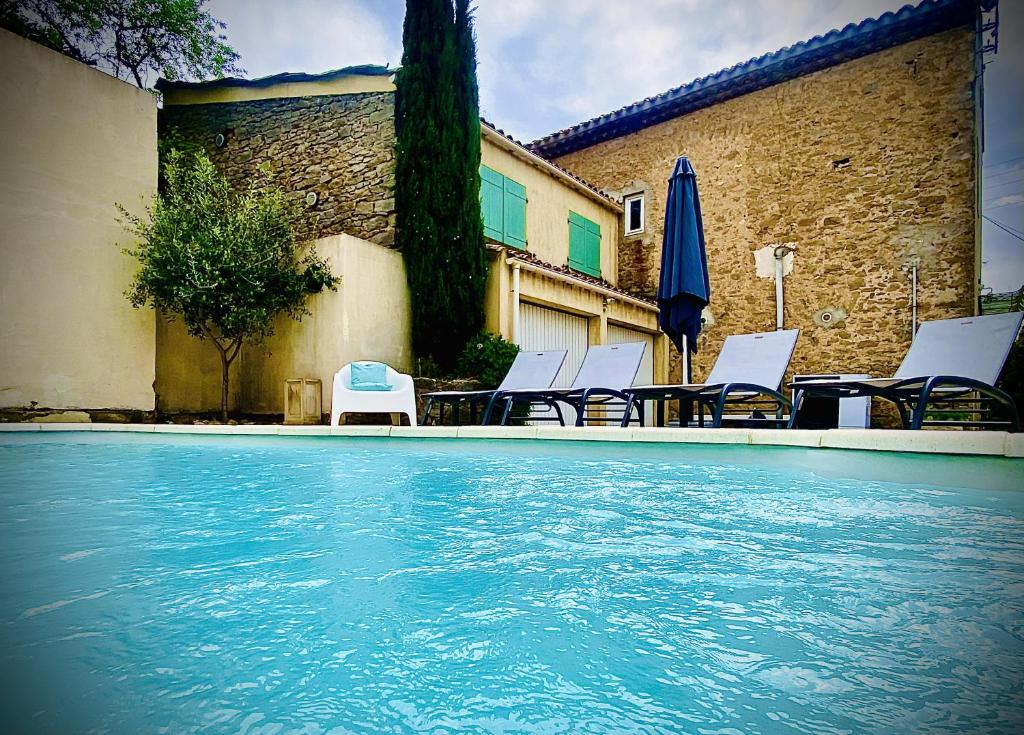 LA MUSCADELLE : le calme du sud de la France - Villa