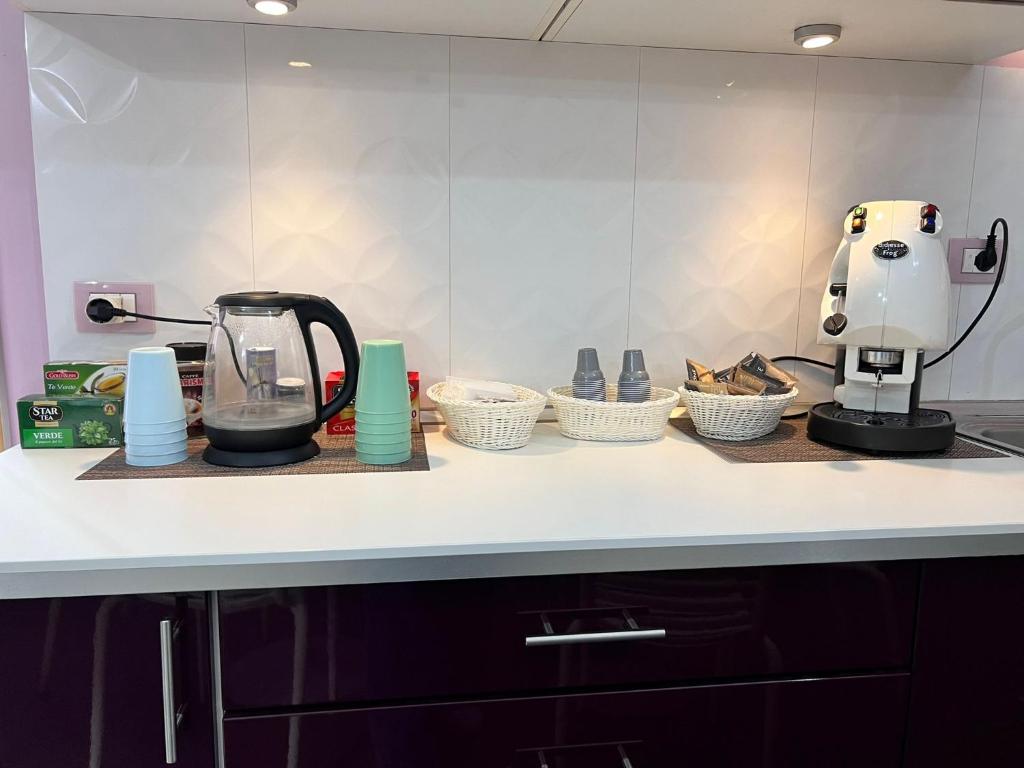 Kaffee-/Teezubehör in der Unterkunft Etna Rooms