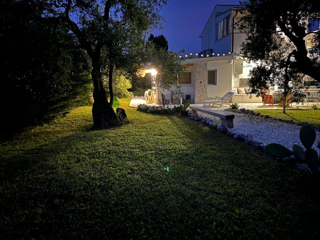 Zahrada ubytování B&B Villa Méditerranée con parking space