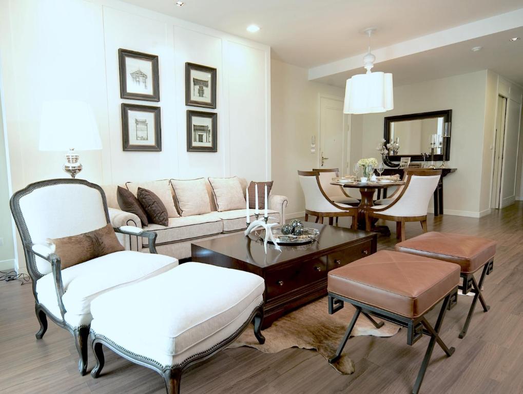 Rongratana Executive Residence - Three-Bedroom Suite
