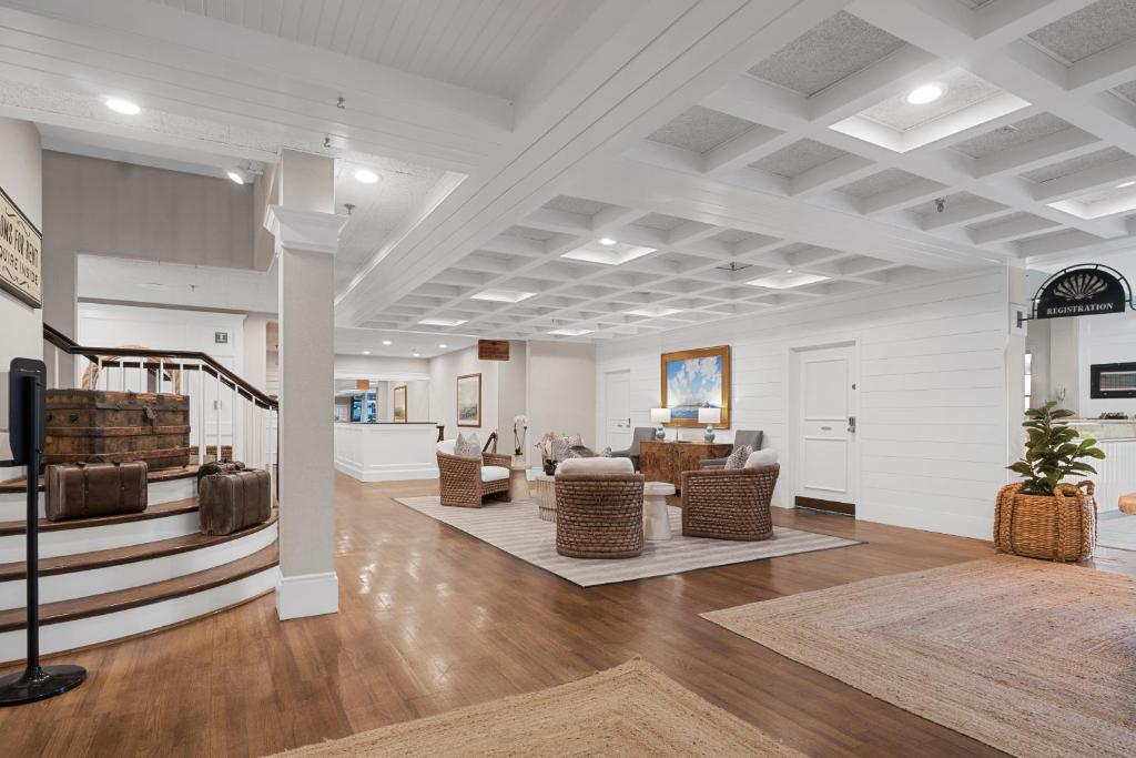 Nantucket Inn photo